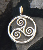 Triskel, Anhänger Ø 2,8 cm – Seelenecho