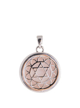 Herz-Chakra Anhänger mit Rosenquarz und Kette – Seelenecho