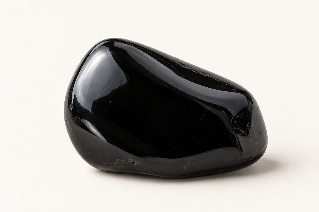 Schwarzer Obsidian