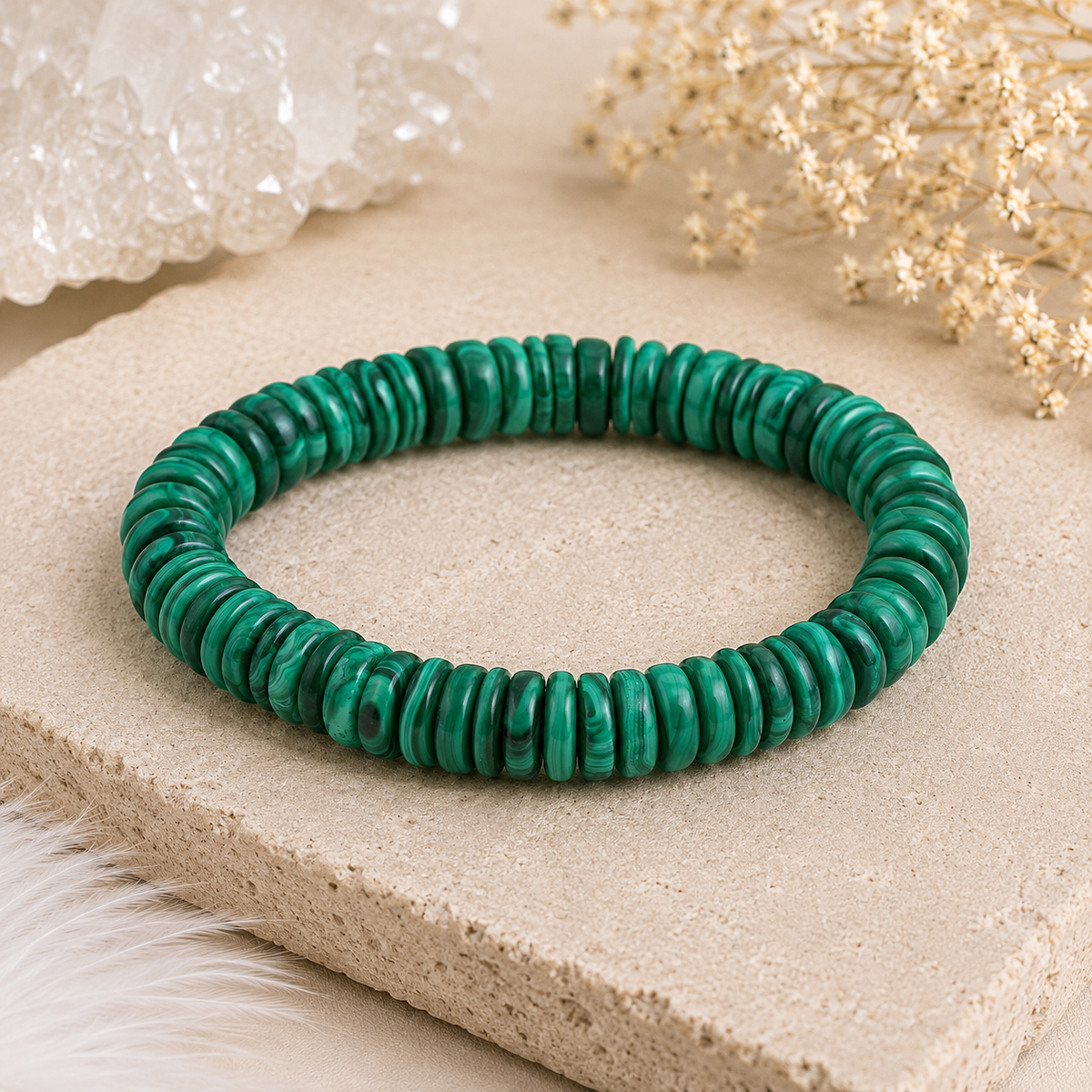 Malachit Armband Linse ca. 10 × 2,5 mm – Kraftvolle Eleganz aus der Natur