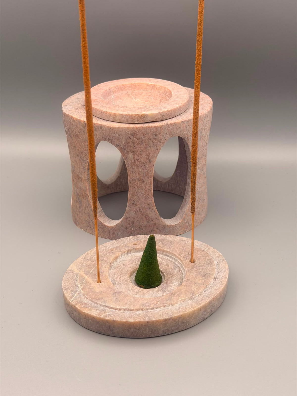 Portal – Multi-Räucherstövchen aus Speckstein | Sand