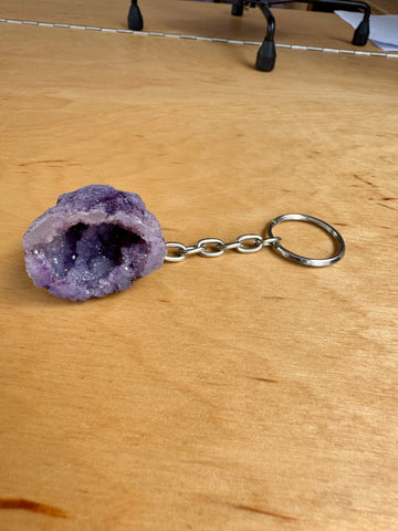 Lila Drusenstein Schlüsselanhänger – Intuition, Schutz &amp; geistige Klarheit