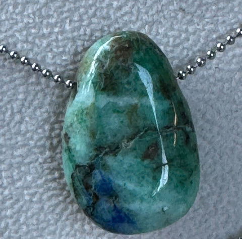 Chrysopras Trommelstein Kettenanhänger (Tropfenform) – Vertrauen, Herzöffnung &amp; Erneuerung