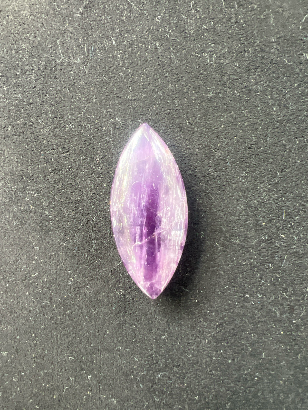 Amethyst Navette gebohrt (ca. 4 cm)