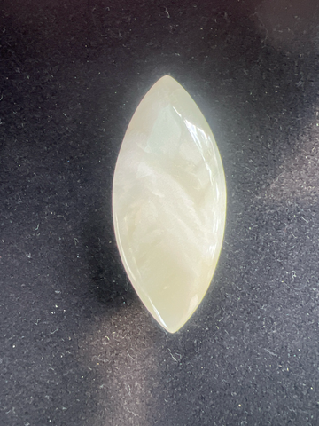 Mondstein Navette gebohrt (ca. 4 cm)