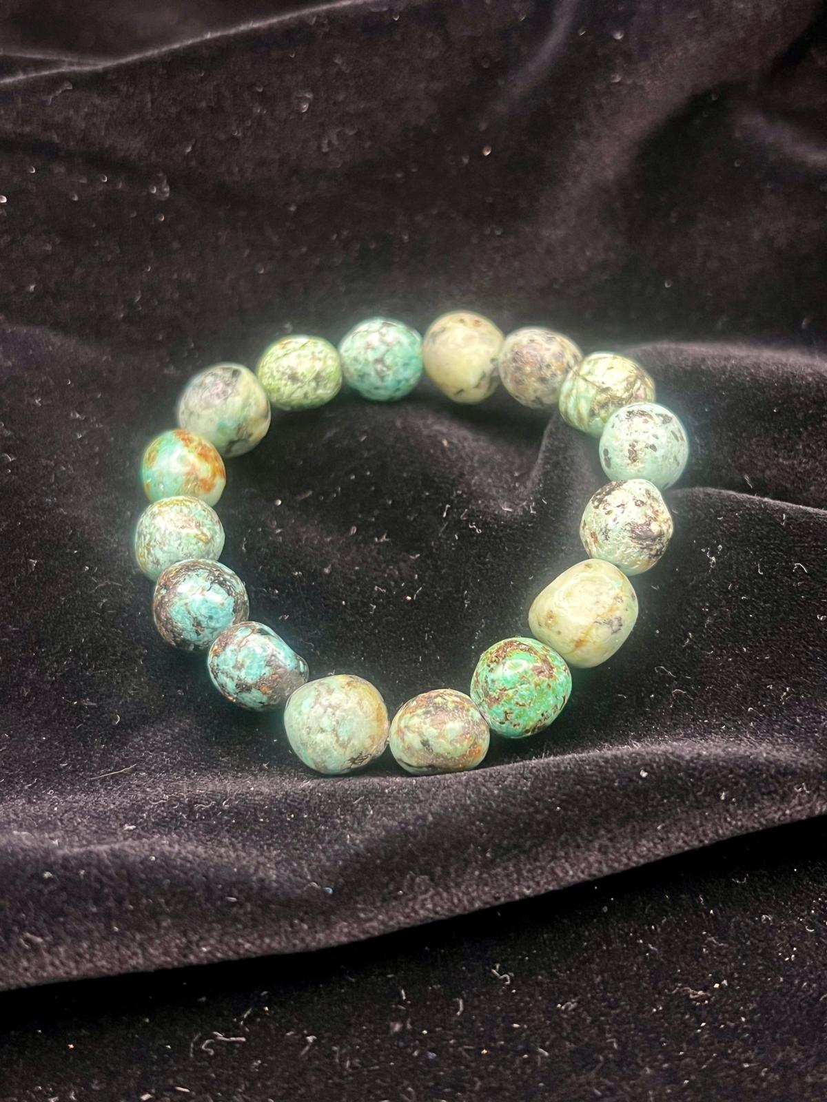 Türkises Armband (Natur-Perlen, poliert) – Schutz, Heilung und innere Wahrheit 