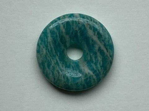 Amazonit Donut 40 mm – Harmonie &amp; innere Freiheit