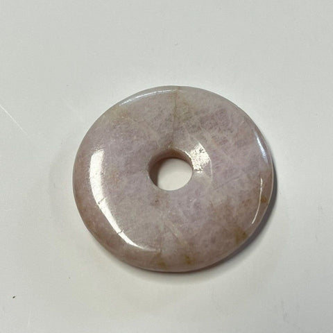 Kunzit Donut 40 mm – Herzöffnung &amp; sanfte Heilung