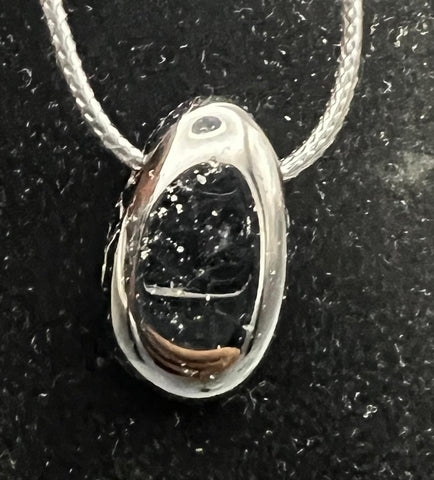 Turmalin Kettenanhänger – Schutz, Erdung & innere Stärke