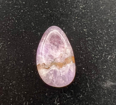 Amethyst Chevron Kettenanhänger – Klarheit, Schutz &amp; innere Stärke