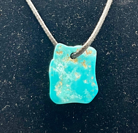 Gebohrter Naturstein – Türkis