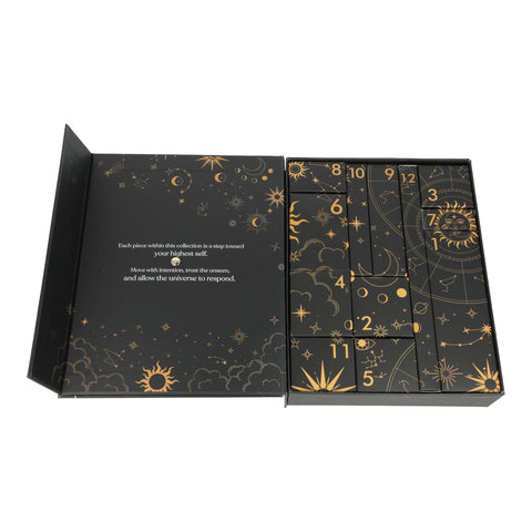 Verpackung des Esoteric Collection Geschenksets im Mond-Design