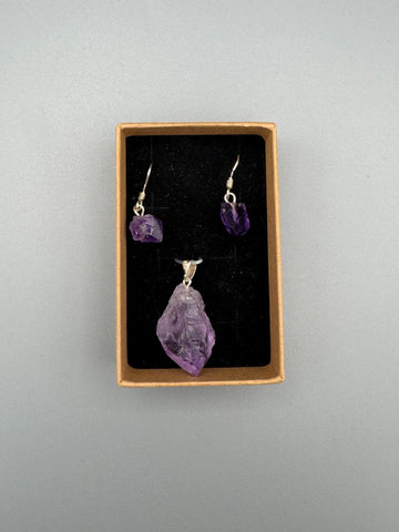 Rohstein Schmuckset mit Anhänger und Ohrhängern