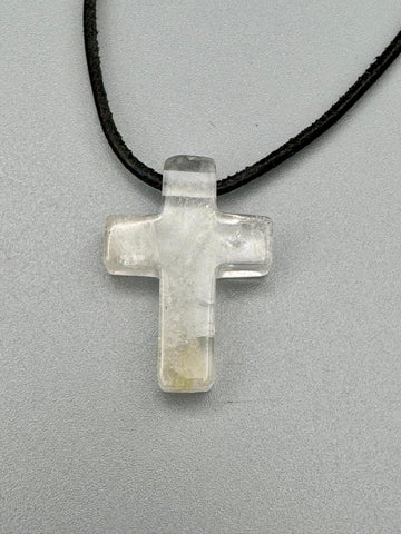 Edelstein Kreuz Anhänger – Schutz, Glaube & innere Ausrichtung