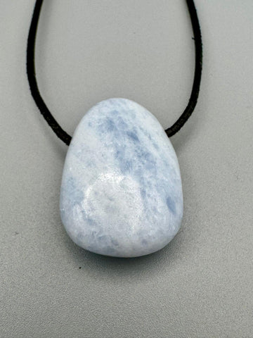 Chalcedon Kettenanhänger – Harmonie, Kommunikation &amp; innere Ruhe