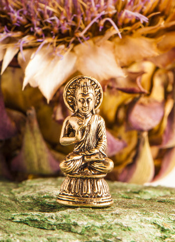 Segnender Buddha Miniaturfigur, Messing – Seelenecho