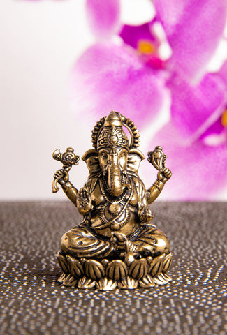 Ganesha auf Lotus hochwertiges Kunstobjekt, Messing – Ansicht 2