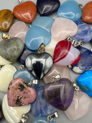 Herz Anhänger (ca. 2 cm) – Kraftstein für Deine innere Balance