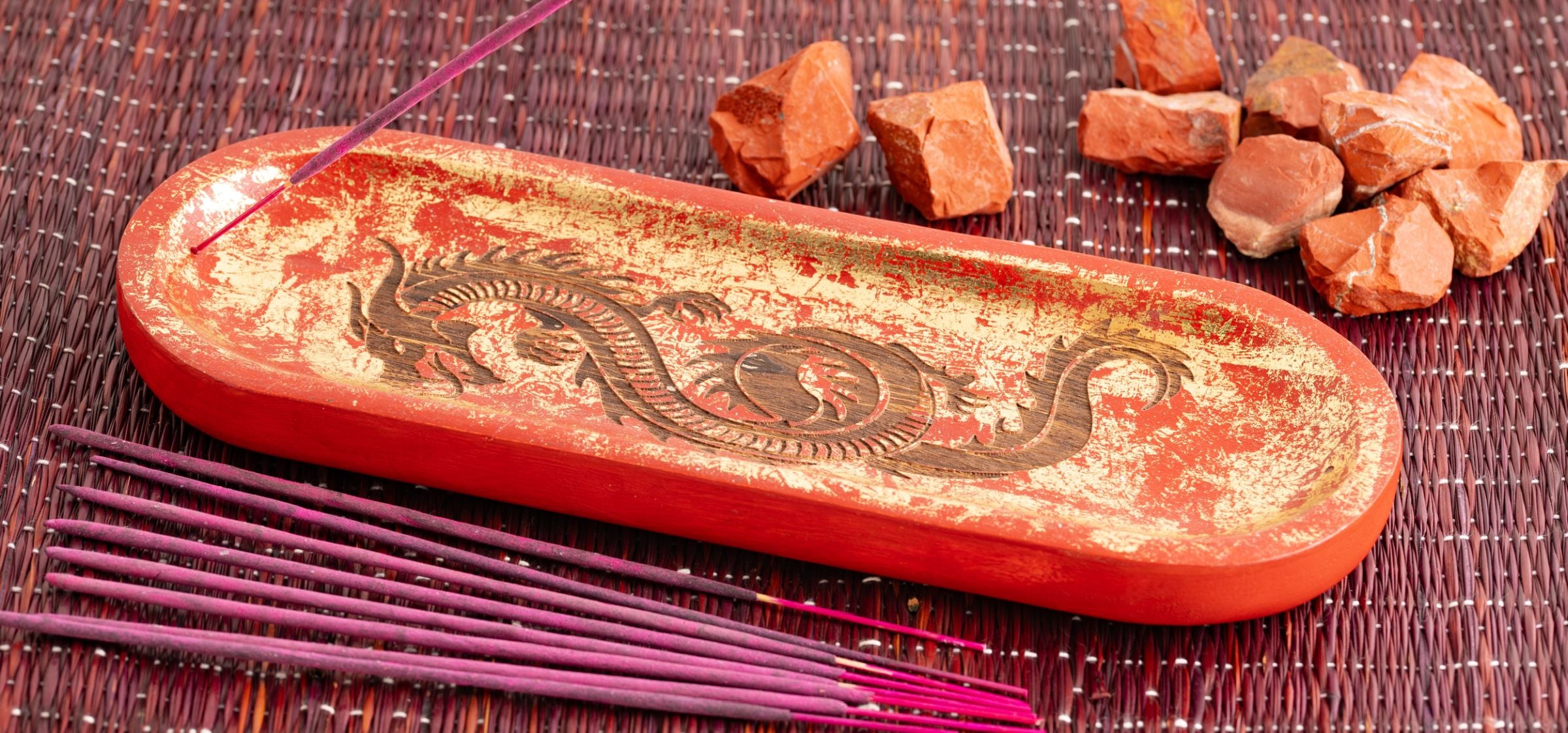 Räucherstäbchenhalter Drache Rot/Gold – Ansicht 2