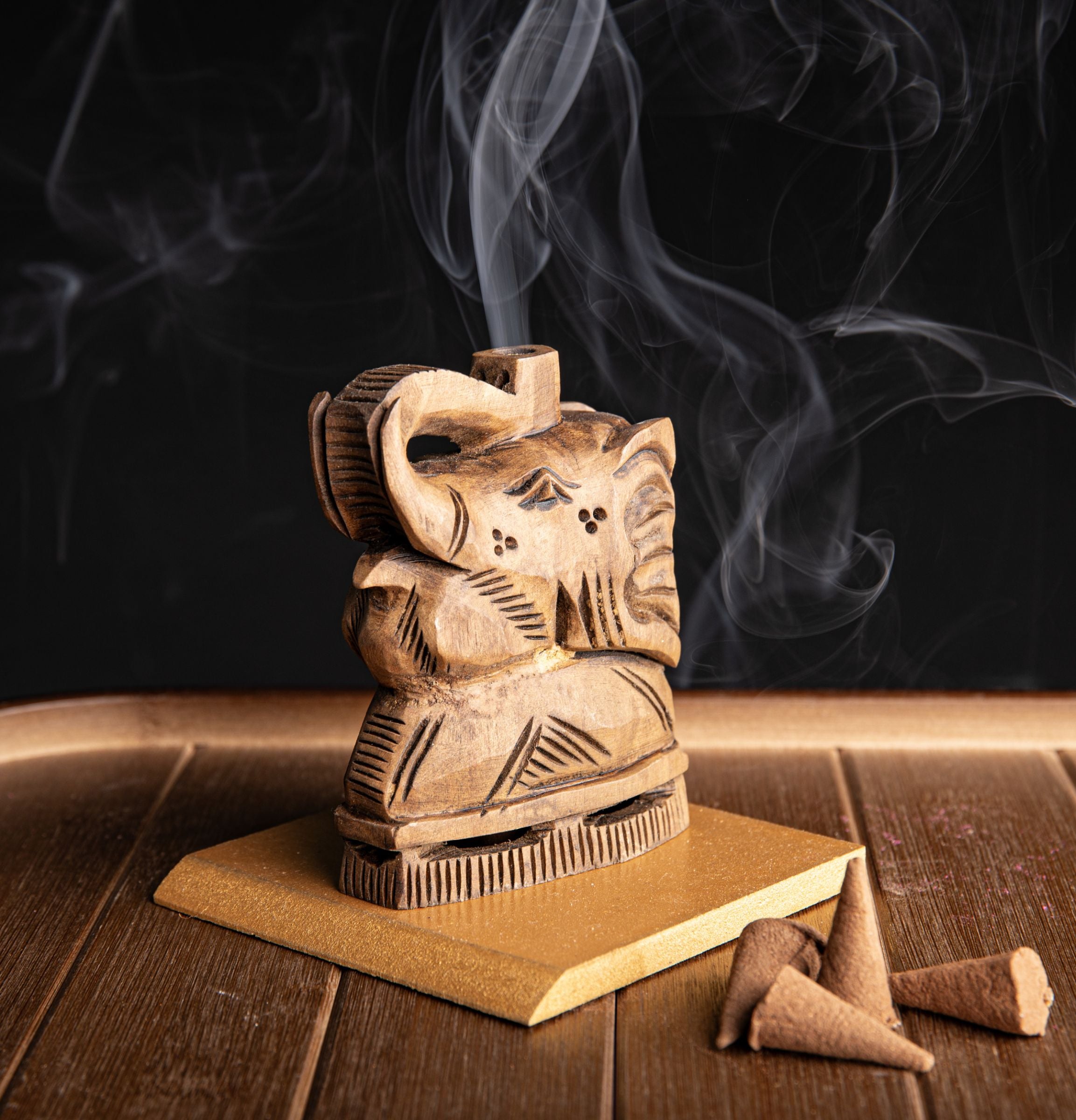 Kegelhalter Elefant Cedarwood – Ansicht 2