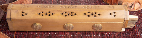 Räucherbox Reisekiste Blume des Lebens – Mangoholz & Messing – Ansicht 2 – Seelenecho