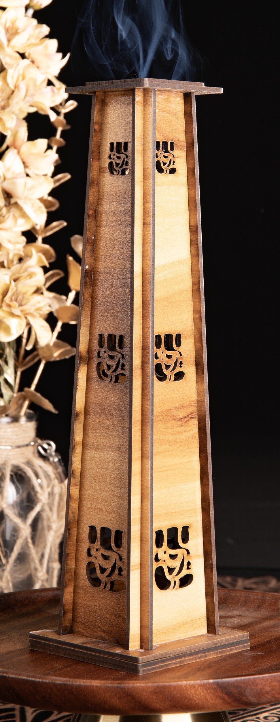 Turmhalter Ganesha aus MDF – Räucherstäbchenhalter, ca. 30 cm – Ansicht 2 – Seelenecho