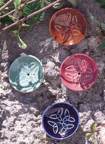 Keramikhalter rund rot,grün,blau,braun – Seelenecho