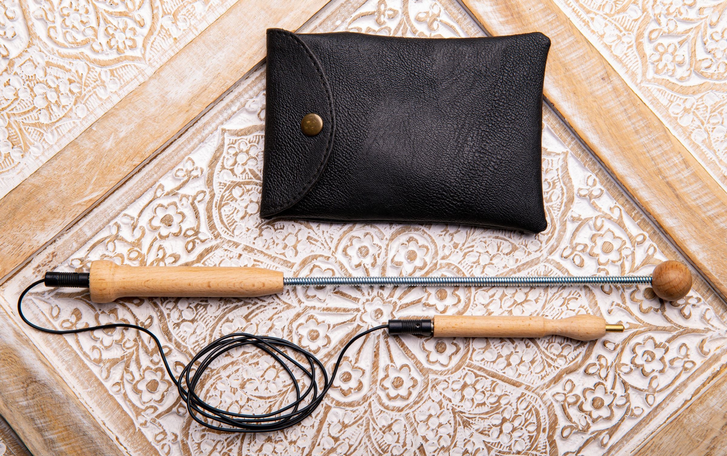 Reisetensor mit Taster in Etui Tasche Kunstleder schwarz – Ansicht 2