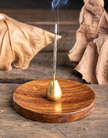 Noblesse Messinghalter mit Holzschale – Ansicht 2