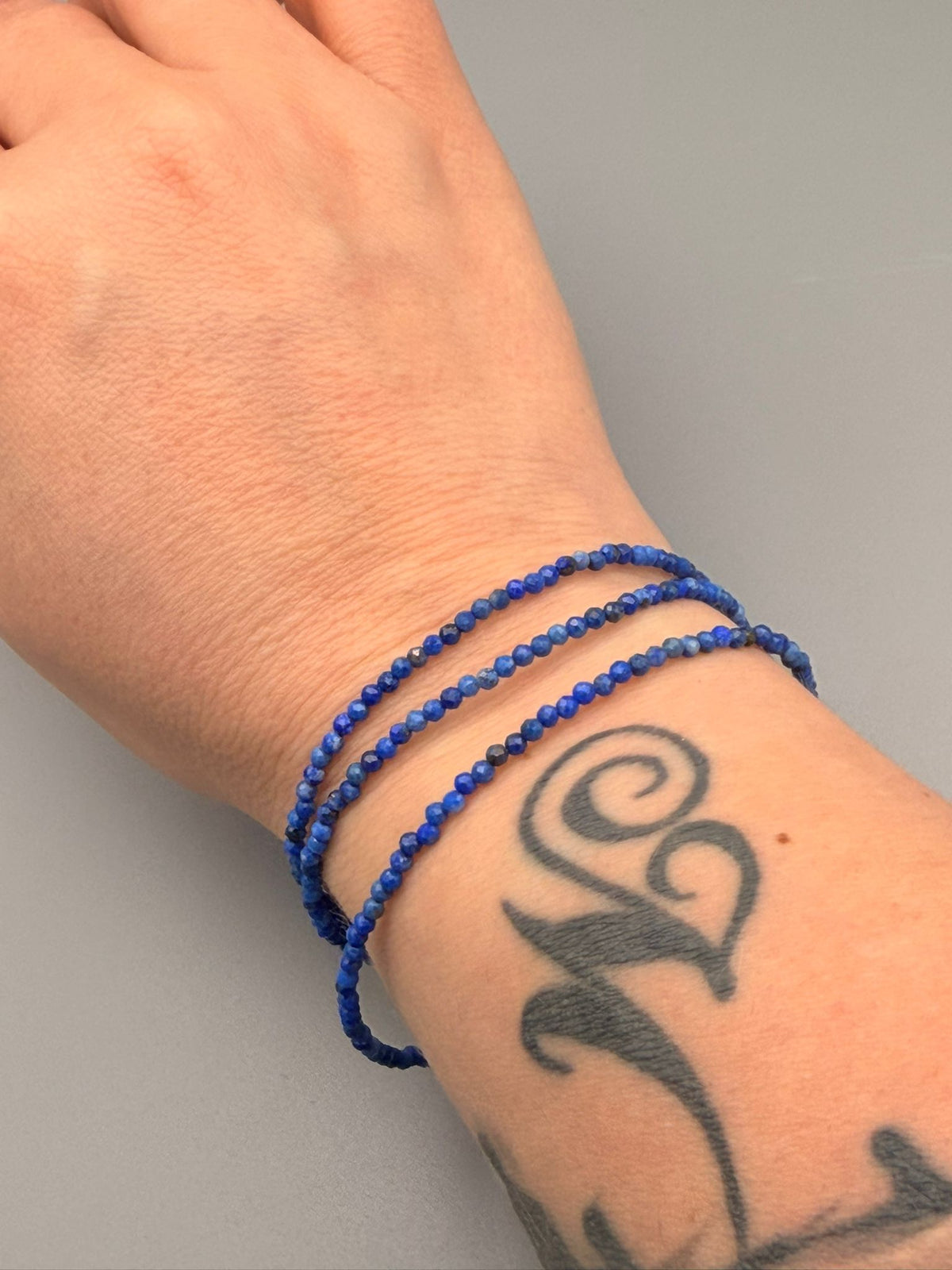 Lapislazuli Kette facettiert – Tiefe Weisheit & innere Klarheit | Bedeutung & Wirkung