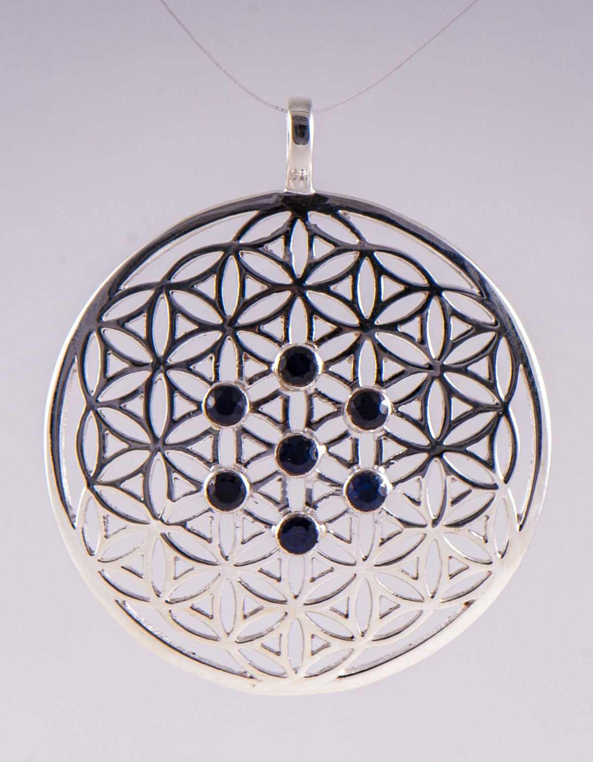 Blume des Lebens mit blauen Saphiren 925er Silber – Seelenecho