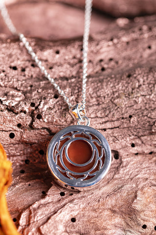 Sakral-Chakra Anhänger mit Karneol und Kette – Ansicht 2