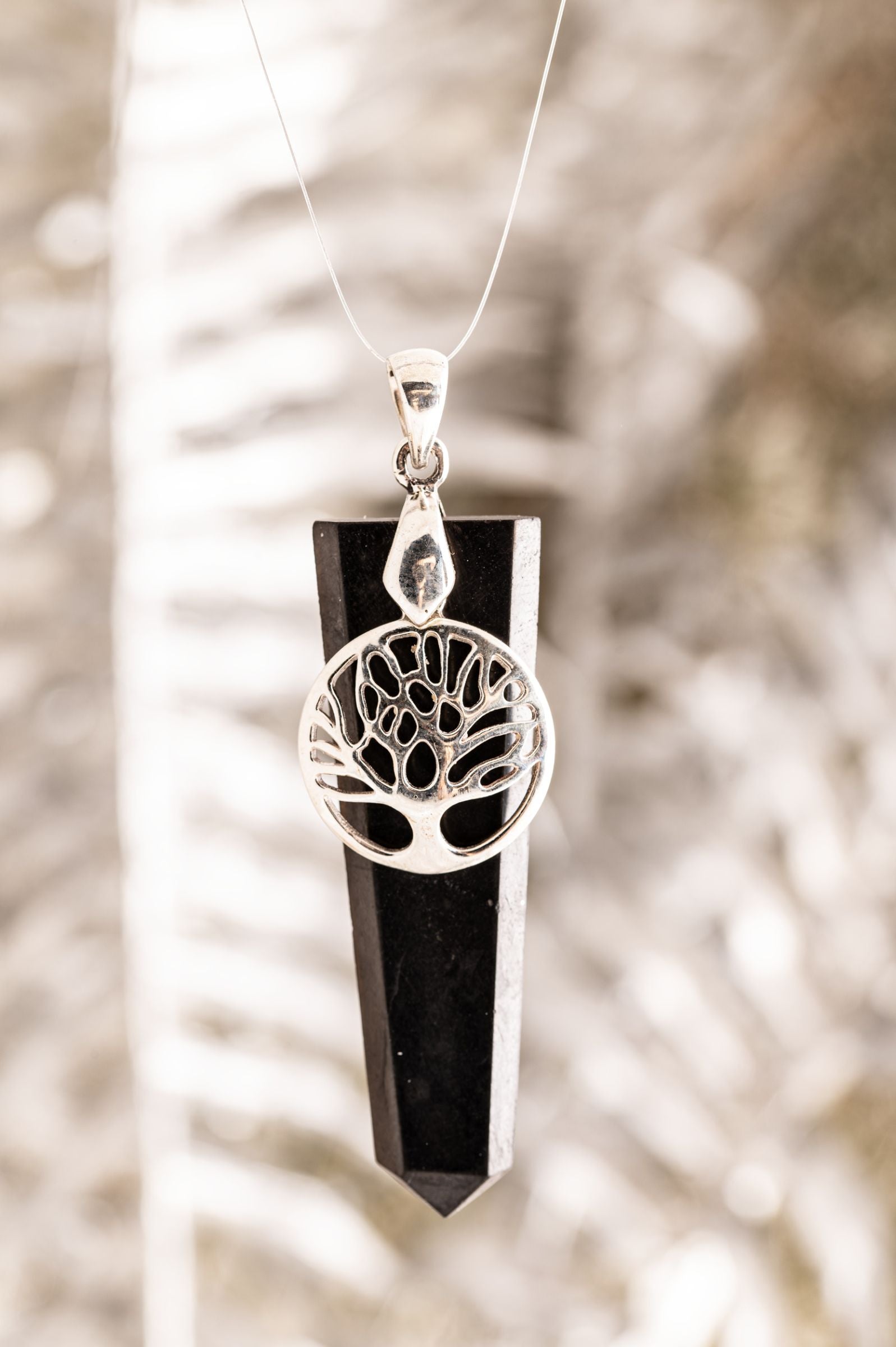 Schungit Anhänger mit Yggdrasil Charm 925 Silber – Ansicht 2