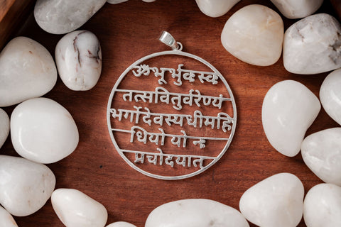 Gayatri Mantra Amulett – Ansicht 2