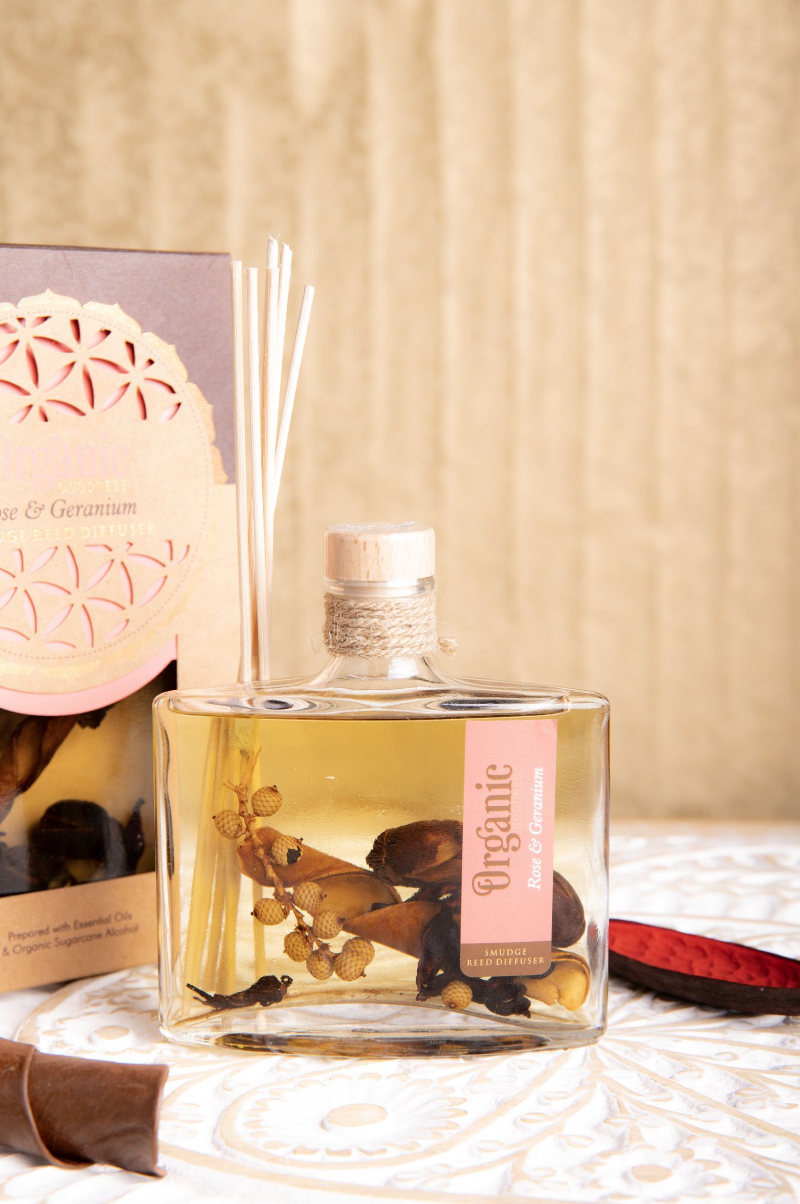 Rose und Geranie Organic Reed Diffuser – Ansicht 3