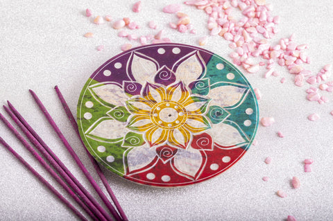 Specksteinhalter rund Buntes Mandala – Ansicht 3