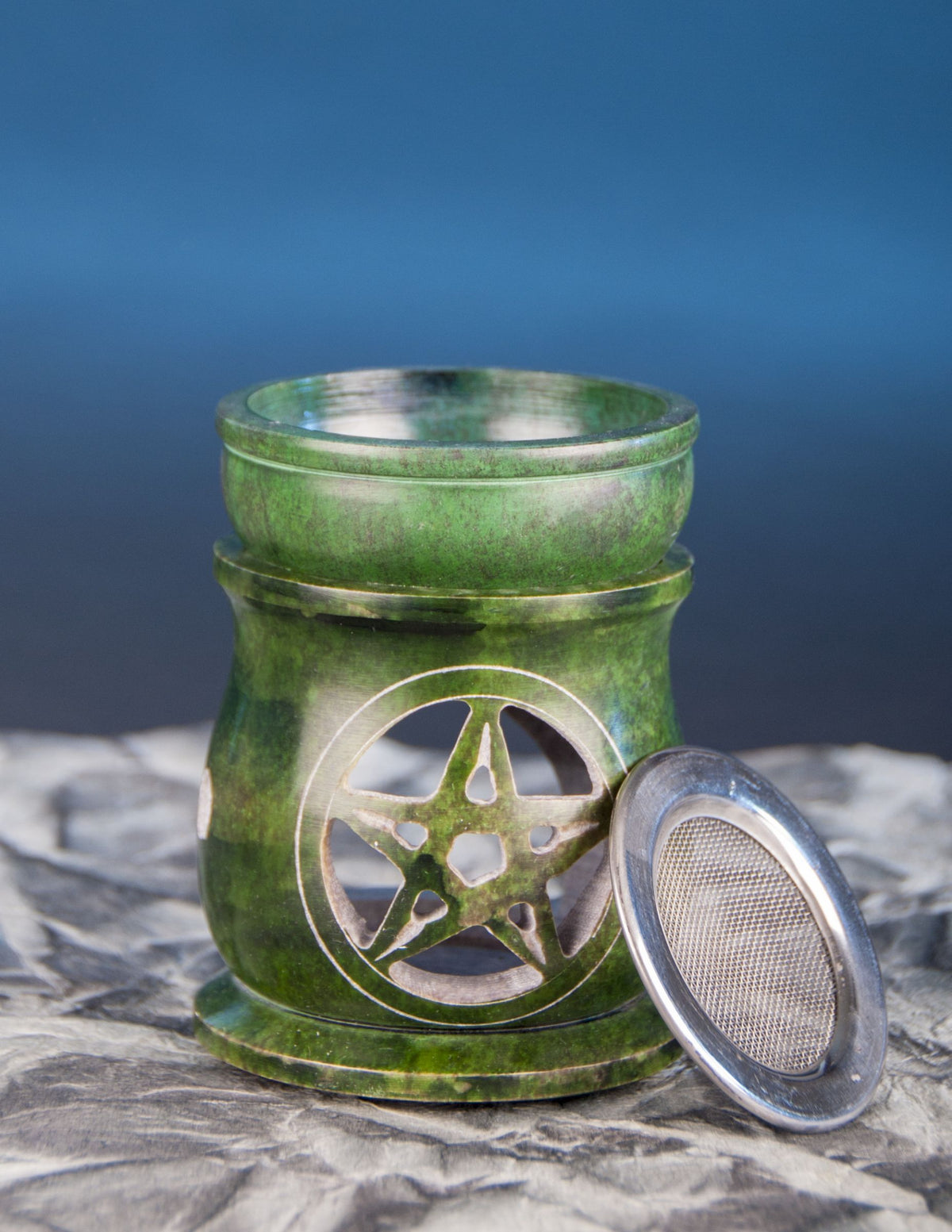 Aromalampe "Pentagramm" mit Sieb Speckstein grün, 10 cm hoch – Seelenecho