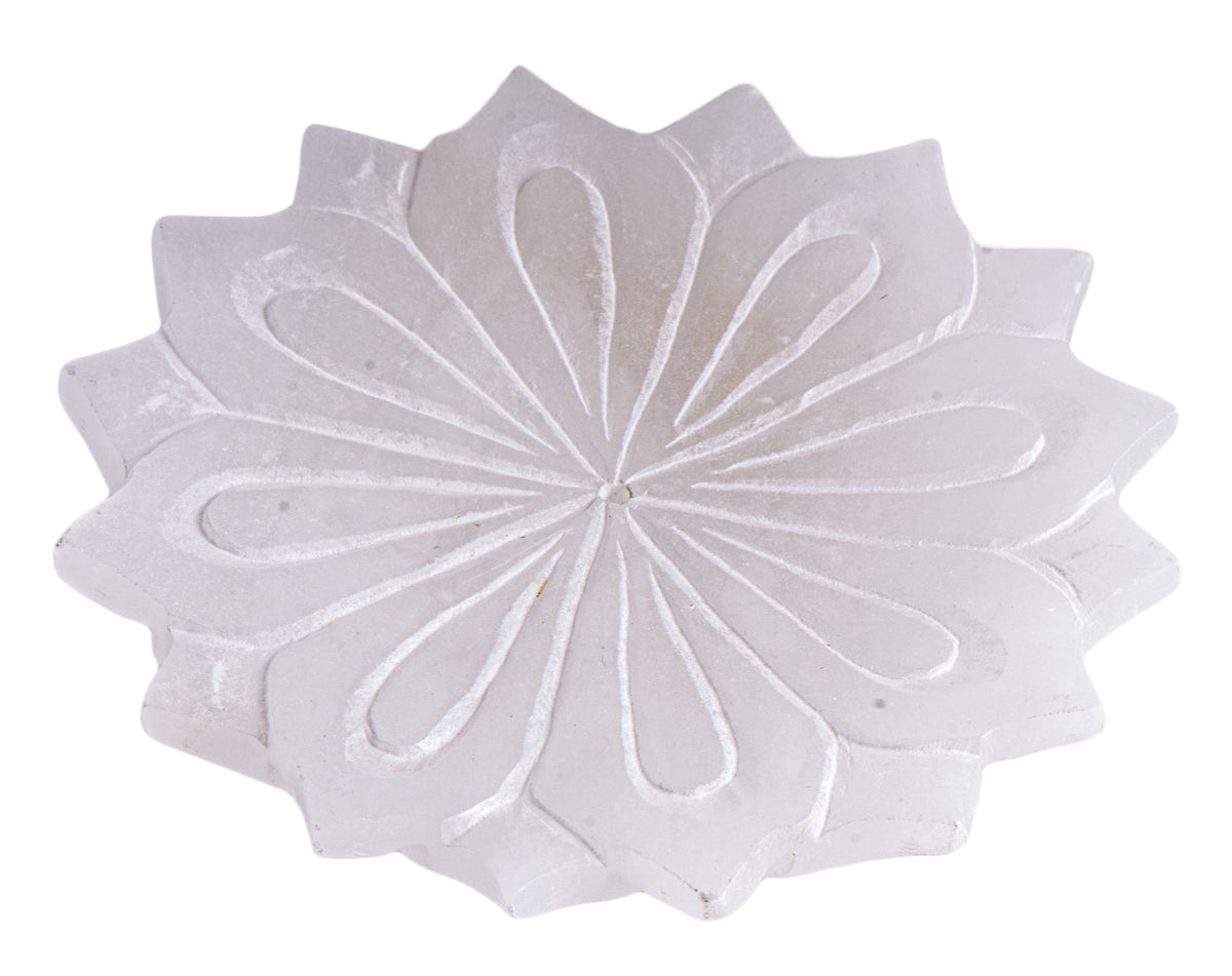 White Lotus Alabaster – Seelenecho