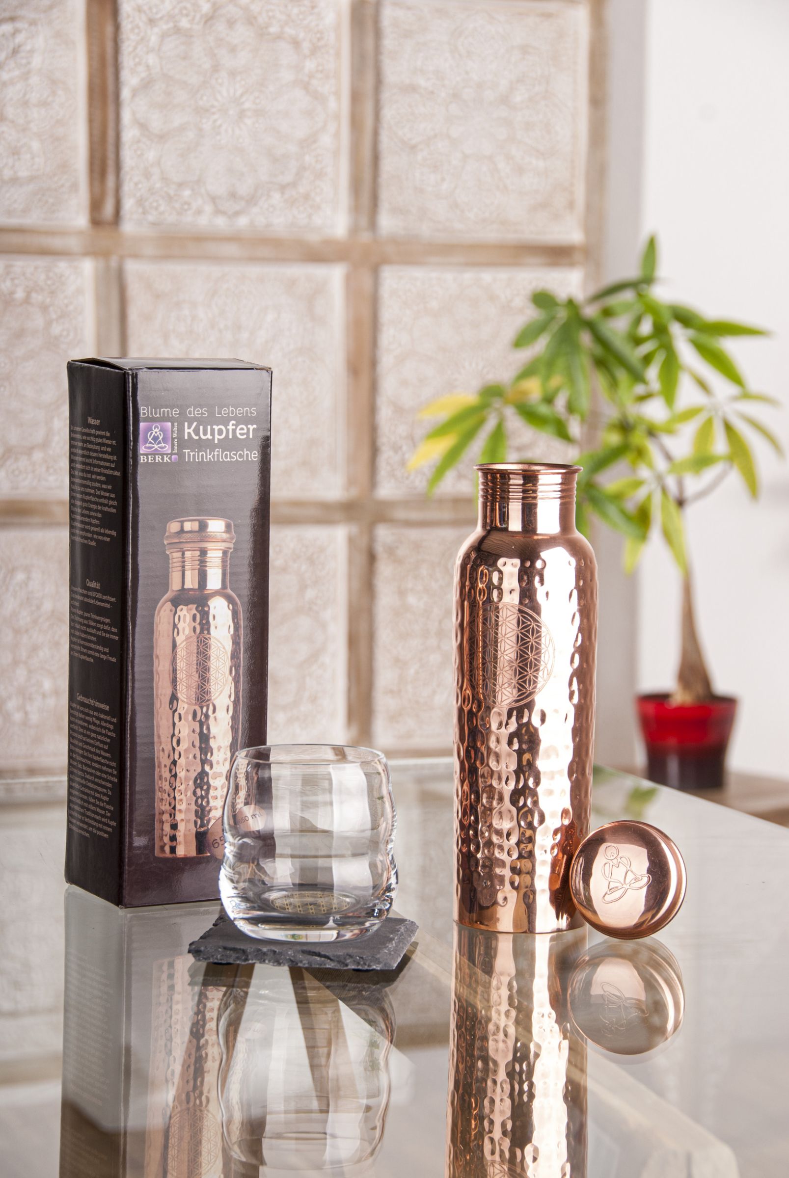Trinkflasche aus Kupfer, 650ml – Ansicht 3