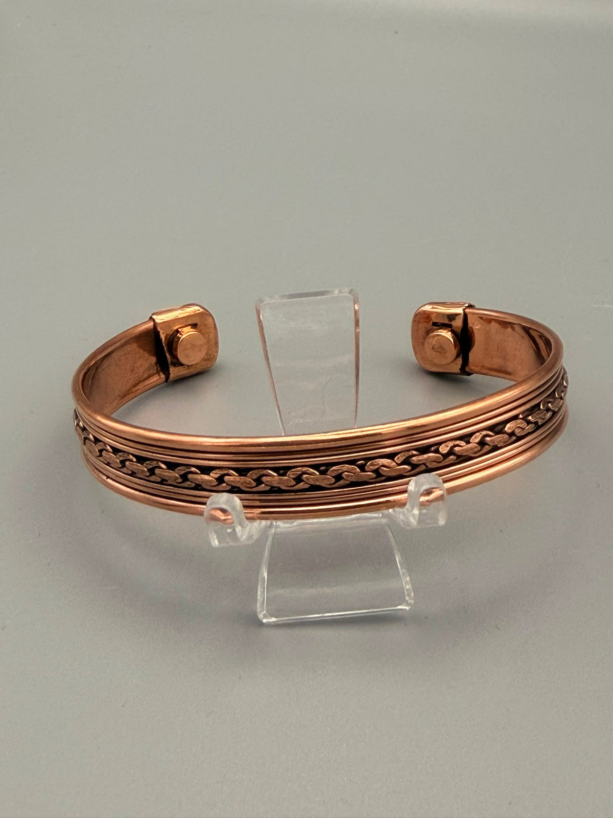 Kupferarmband mit Magneten – Offenes Design im Flechtmuster