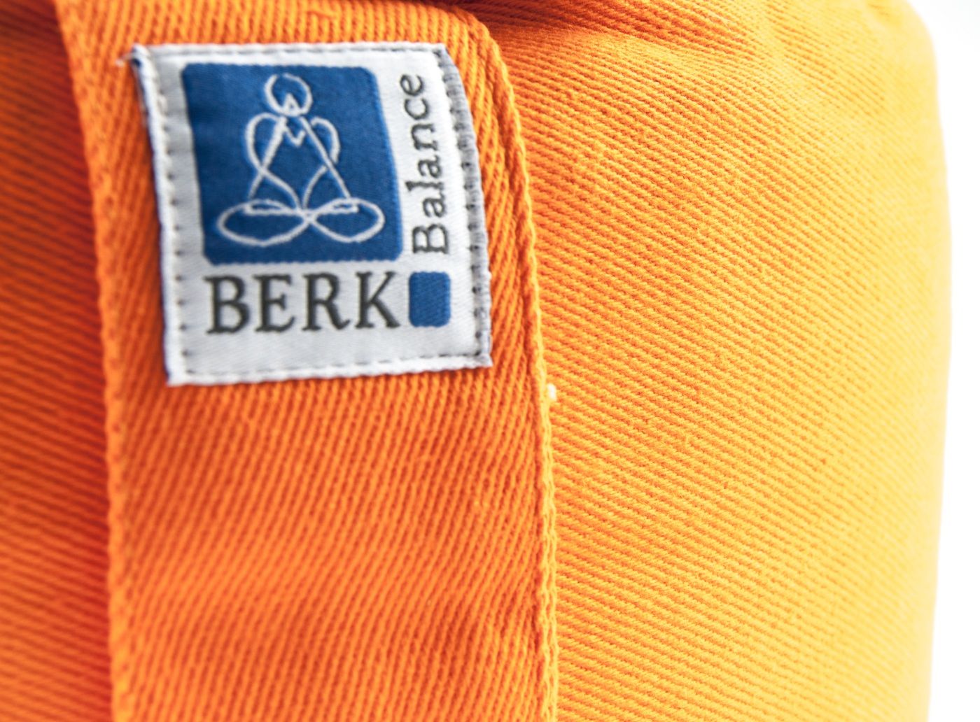 Blume des Lebens Meditationskissen orange mit Buchweizen gefüllt 30 x 15 cm – Ansicht 3