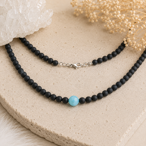 Onyx matt Kette mit Larimar – Eleganz, Ruhe und karibische Schönheit