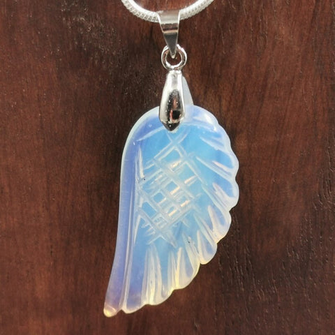 Edelstein Flügel Anhänger