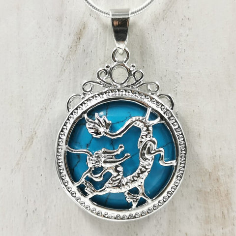 Türkis rekonstruierter Drachen-Anhänger – rund · ca. 2,6 cm | Schutz, Kraft & Weisheit